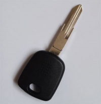 Ключ запалювання до автомобіля Рено з лезом VAC102